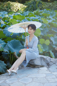 美女蛇